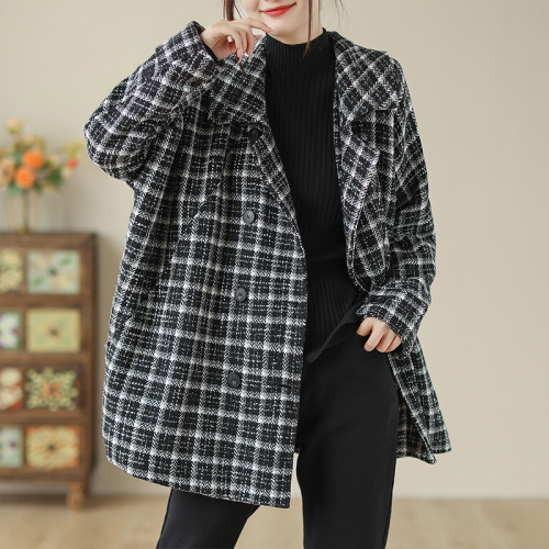 Autumn and winter fashionable and versatile loose and slim plaid woolen coat for women high-end temperament woolen coat