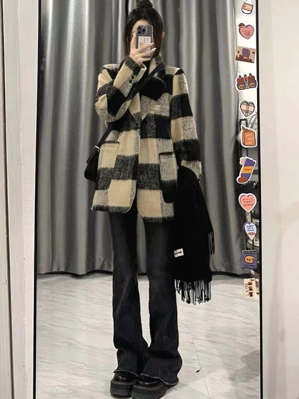 miss jijie lover black apricot plaid suit plus cotton and thick woolen long hair coat