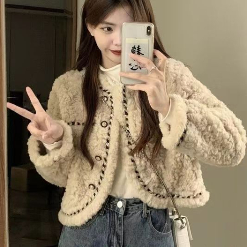 Xiaoxiangfeng jacket women's winter 2024 new imitation lamb wool loose short style high-end street long-sleeved cotton coat