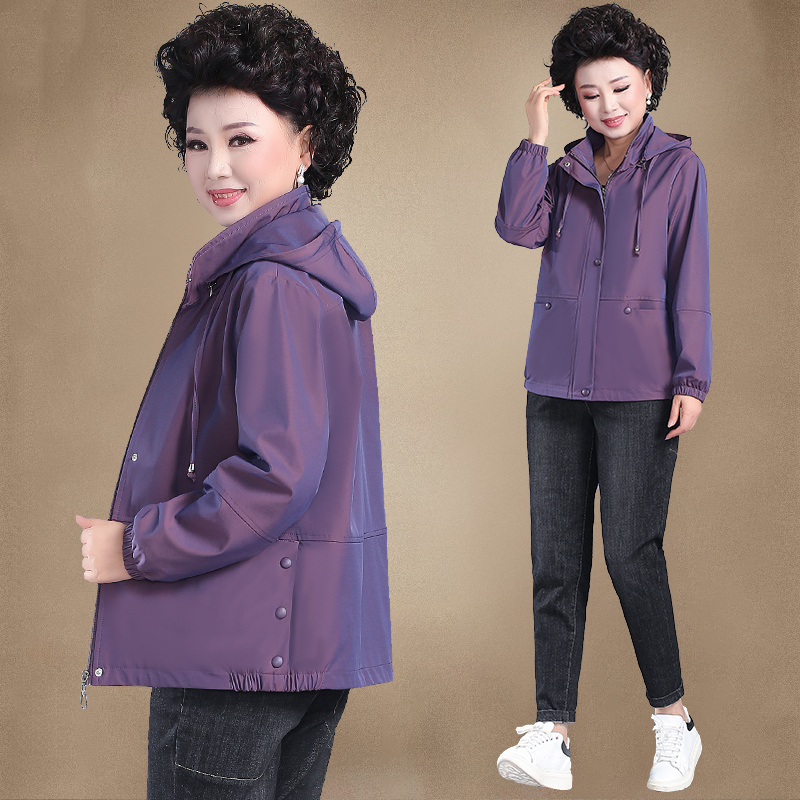 Mother's Spring and Autumn Jacket Middle-aged Women's Western Style Large Size Windbreaker Spring Clothes New Middle-aged and Elderly Spring Jacket Tops