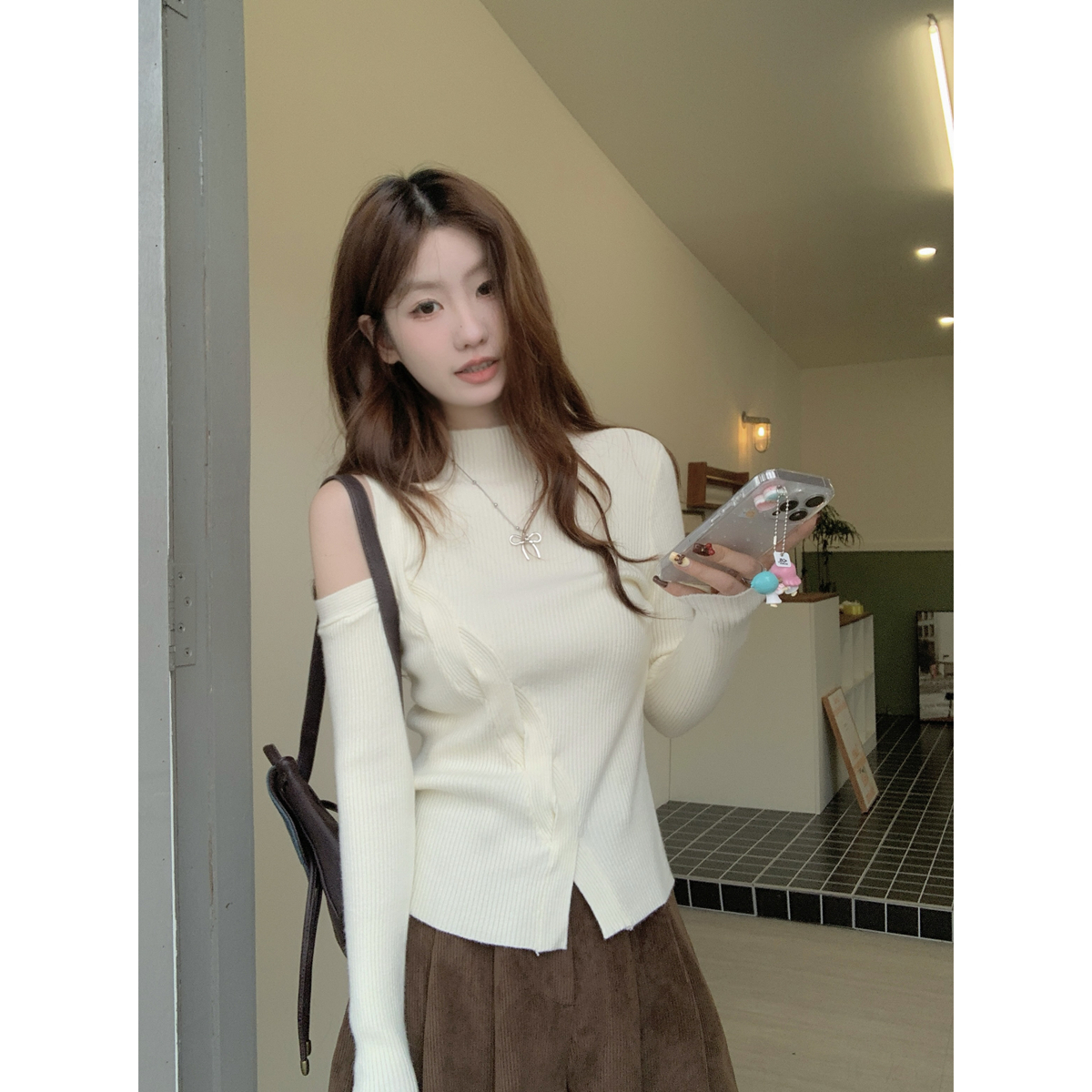 Real shot of autumn and winter Korean style pure desire off-shoulder cross temperament slimming Andy velvet knitted bottoming long-sleeved top