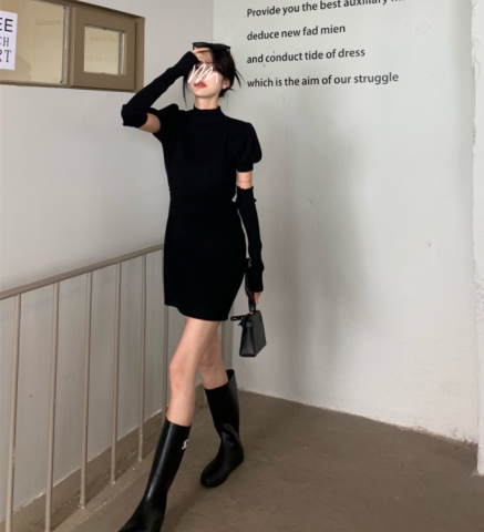 Red French Needle Tea Break Dress for Kids - 2024 Early Autumn New Sweet and Spicy Style, Waist-Catching and Sexy Bustle Skirt