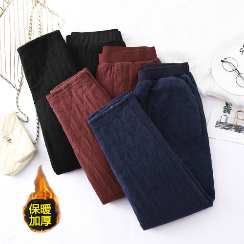 Middle-aged and elderly women's new autumn and winter large size 200 pounds quilted harem pants for women's casual outerwear slimming thin cotton pants trend