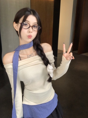 Real Shot Korean Version Slimming Design One-Shoulder Sexy Girl Plaid Spliced Long-Sleeved T-Shirt Underwear 