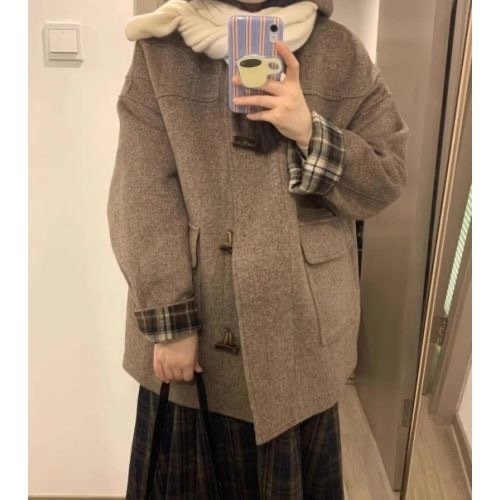 Horn button hooded Korean style woolen coat for women autumn and winter 2024 new Hepburn style small person woolen coat