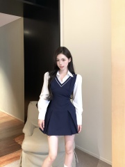 Real shot!  School sister pure desire splicing design V-neck waist slimming high-end skirt dress elegant women
