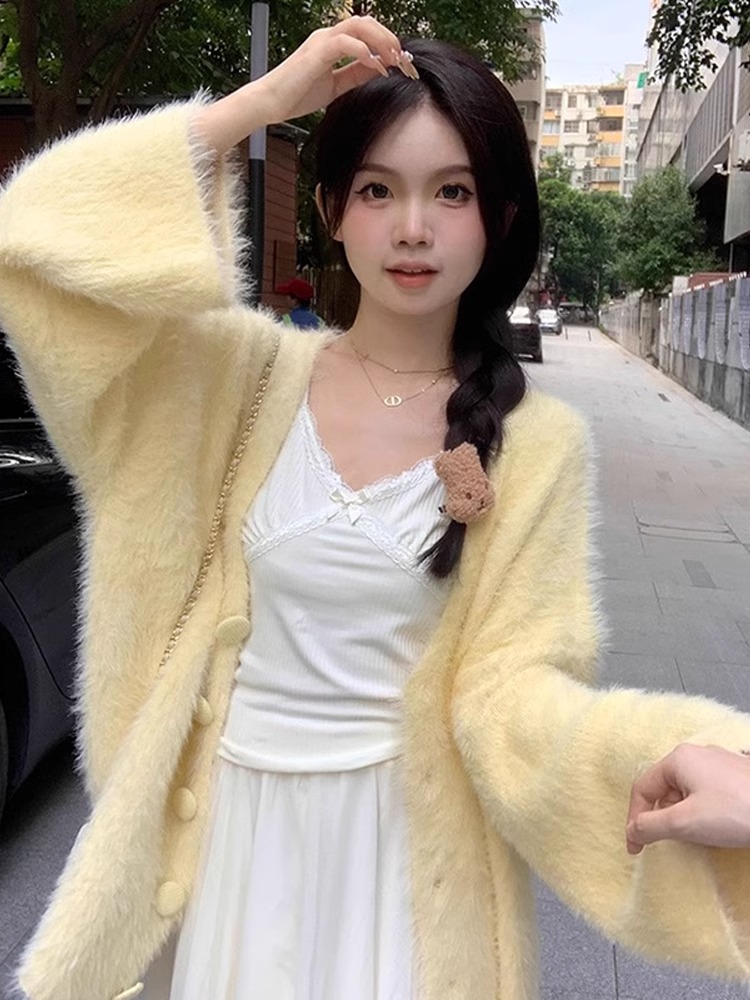 Gentle Wind Cream Yellow Women's Sweater Jacket, Elegant Autumn/Winter Loose Slouchy Cashmere Knit Cardigan, Medium Length