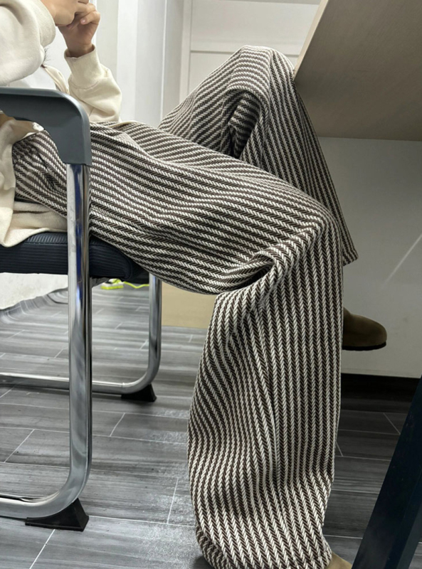 New style velvet thickened black and white striped woolen casual pants for women in autumn and winter loose straight mopping
