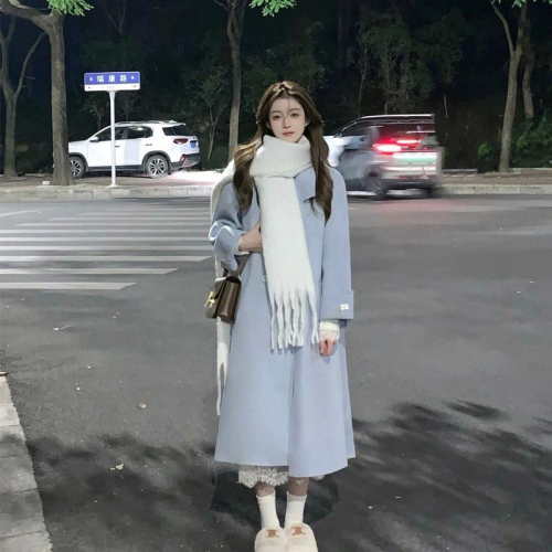 Woolen coat 2024 new autumn and winter small temperament thickened long Hepburn style blue woolen coat for women