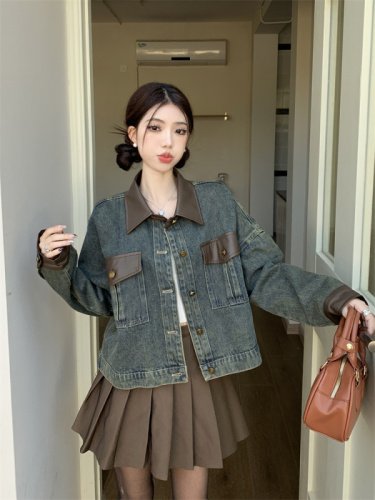 ~New design retro splicing casual versatile denim top jacket for women + versatile pleated skirt