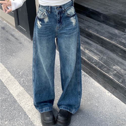 Real shot!  Retro distressed wide-leg jeans, new high-waisted, loose, slim and versatile trousers