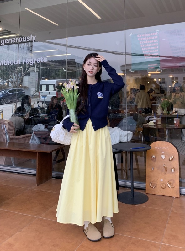 Yellow skirt spring and summer new style high-waisted A-line slimming versatile umbrella skirt long skirt + sweater