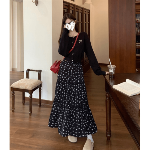 Actual shot ~ Bow long-sleeved sweater floral high-waisted half-length skirt for women early autumn new fashion two-piece set