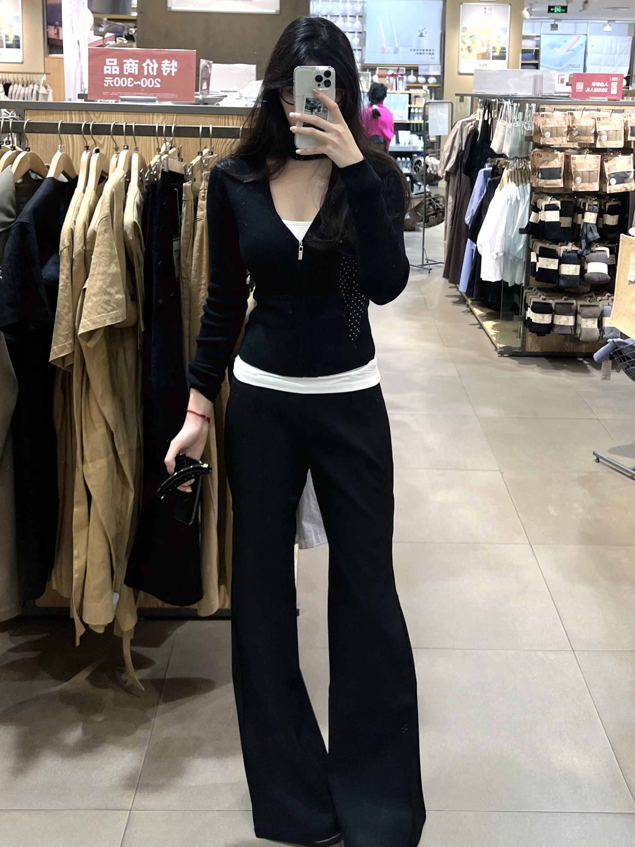 Black zipper sweater knitted cardigan for women autumn 2024 new style with slim waist long-sleeved top