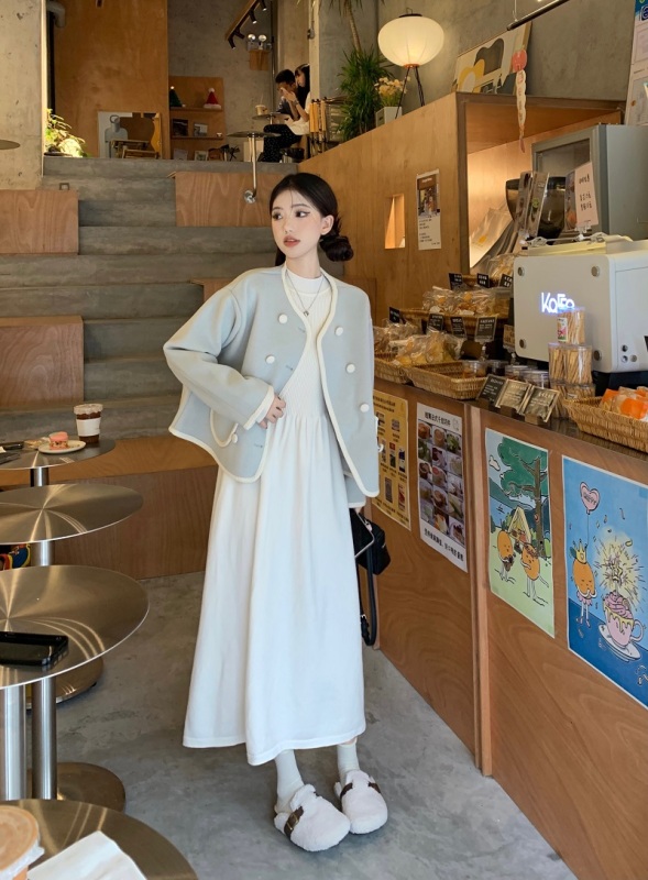 Half turtleneck knitted dress in winter, high waist, slim fit, sweater skirt + woolen jacket