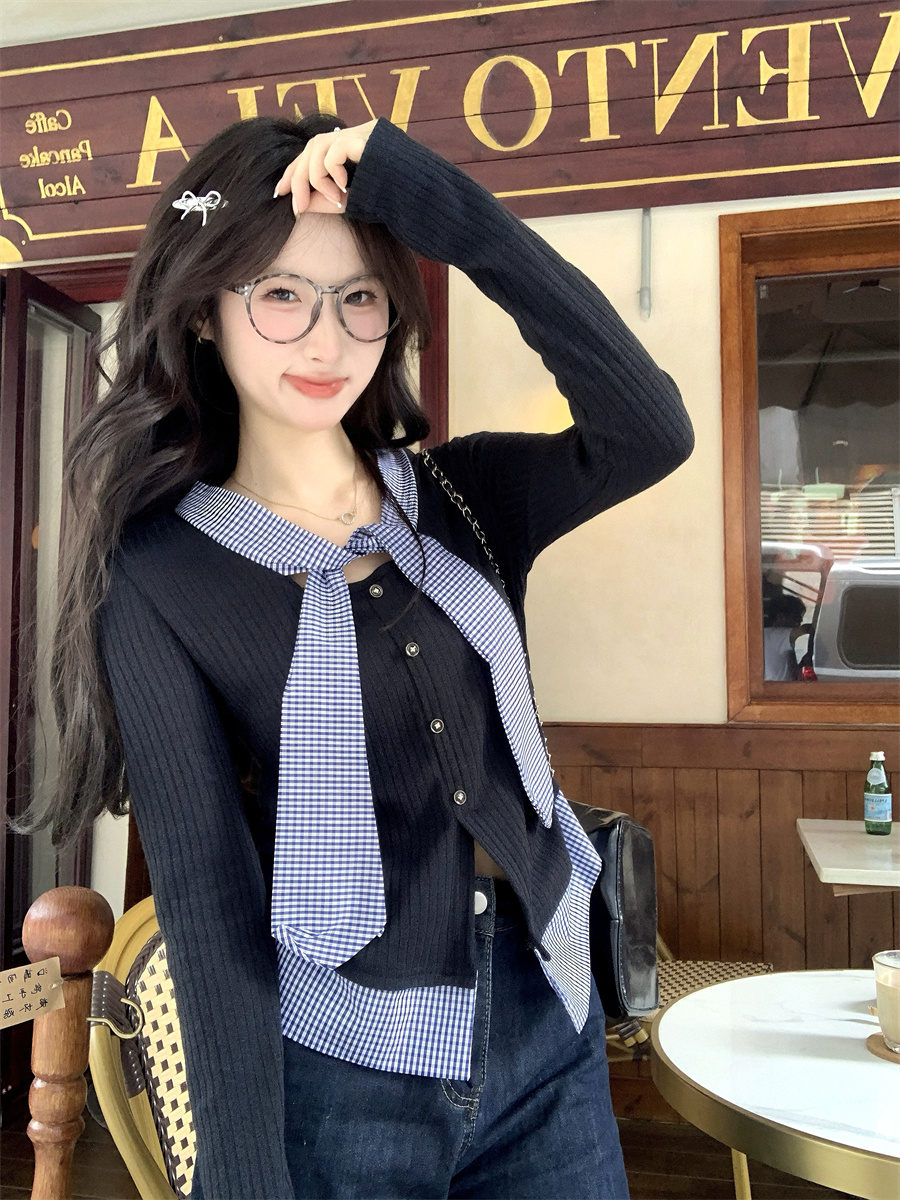 Actual shot ~ New style chic top, college style contrasting plaid splicing, fake two-piece sweater top
