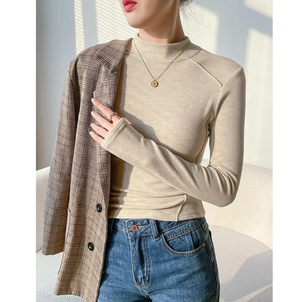 Double-sided brushed German velvet bottoming shirt for women in autumn and winter, lazy style, half turtleneck, right shoulder, long sleeves, and thickened velvet top.