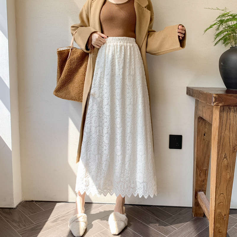 New thickened velvet lining, double-sided retro French crochet hollow lace high-waist slim A-length skirt