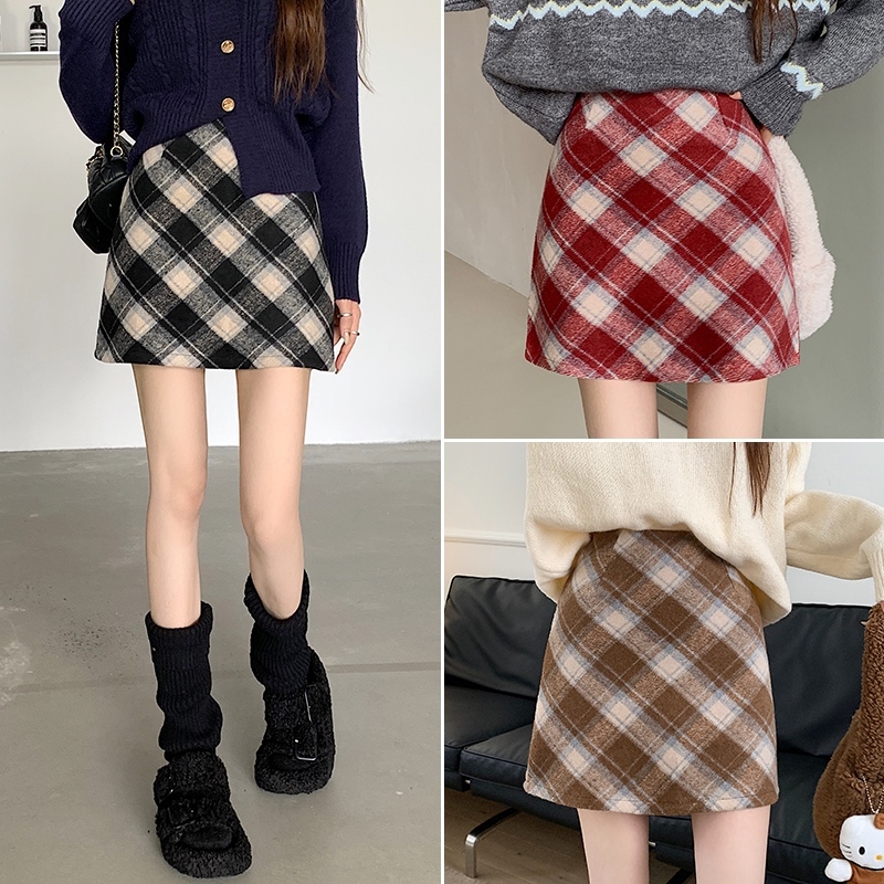 Retro red plaid skirt woolen skirt for women 2023 autumn and winter high-waisted slimming A-line skirt hip-covering skirt