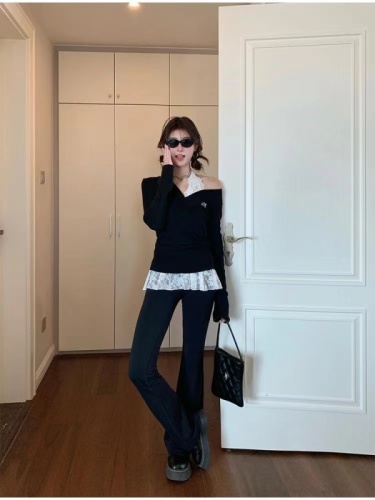 Korean black long-sleeved t-shirt for women, suitable for spring and autumn, slimming design, fashionable and elegant, casual and versatile, trendy top.