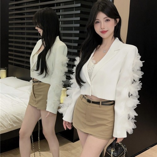 Real shot ~ 2024 autumn new style French sweet little fragrance three-dimensional mesh flower suit short jacket for women