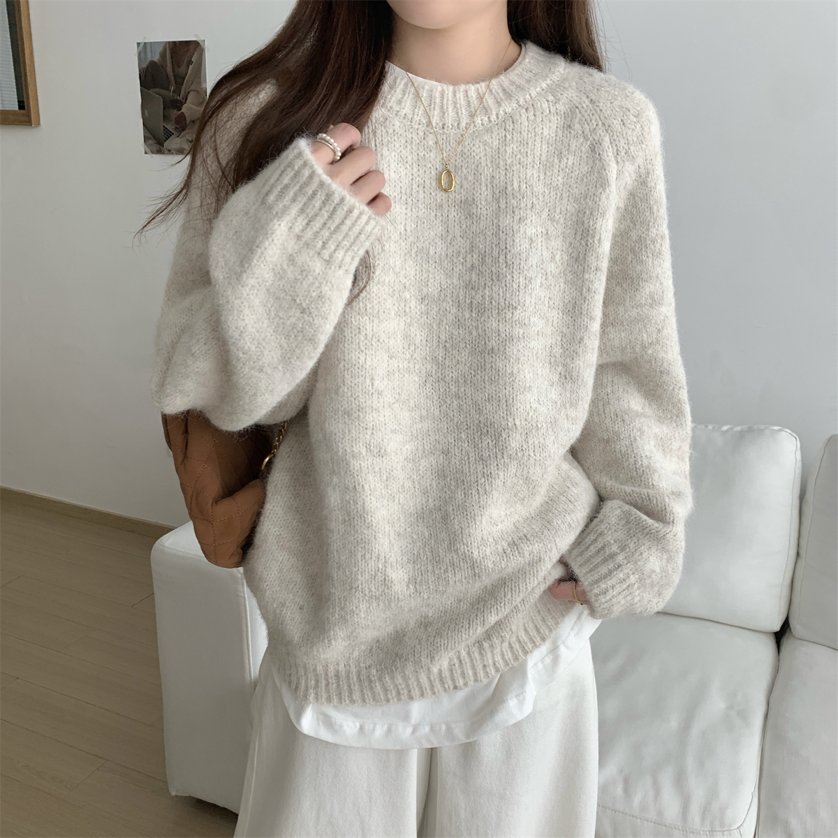 Photographed Korean style loose and lazy round neck versatile simple polar fleece knit long sleeve headwear top