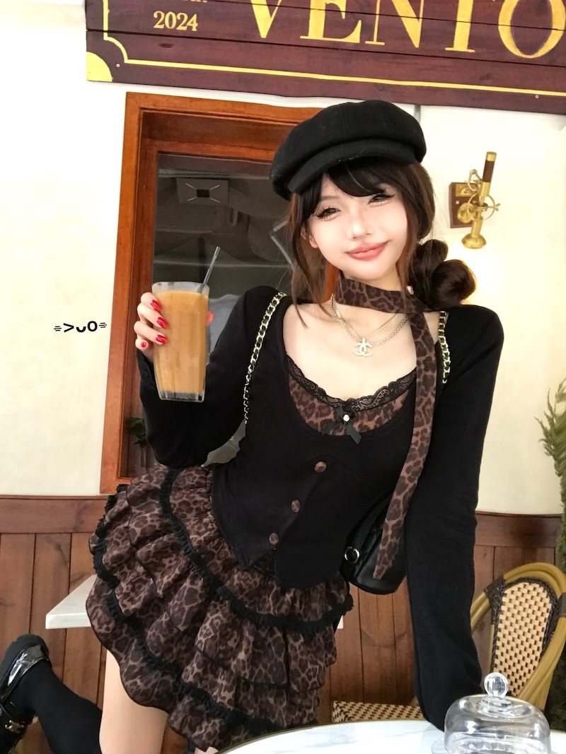 實拍 豹紋拼接圍脖長袖辣妹上衣+高腰百搭公主蛋糕裙套裝