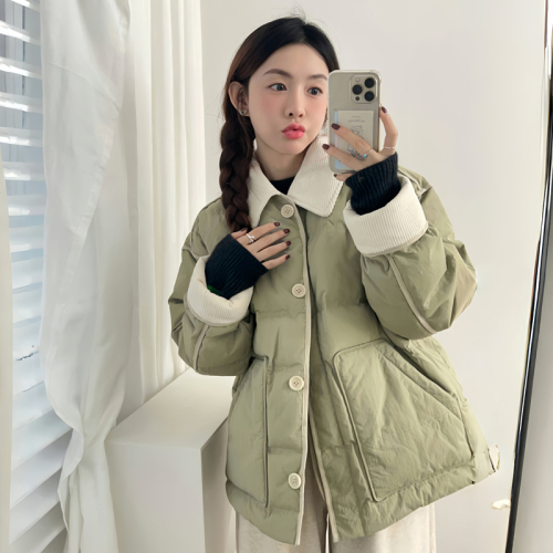 Short cotton-padded clothes for women in winter 2024 new cotton-padded jackets, high-end and super good-looking, plus velvet and thickening for small people