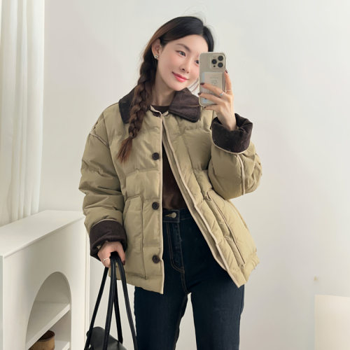 Short cotton-padded clothes for women in winter 2024 new cotton-padded jackets, high-end and super good-looking, plus velvet and thickening for small people