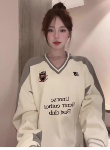 Korean chic American badge v-neck jersey style contrasting color splicing sweatshirt for women spring and autumn new sports loose long sleeves