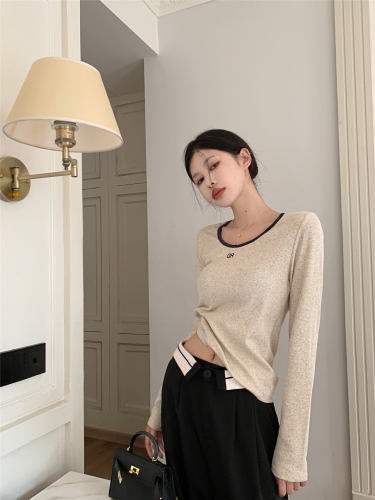 Actual shot~Korean style simple and versatile round neck autumn letter print contrast color long-sleeved T-shirt for women