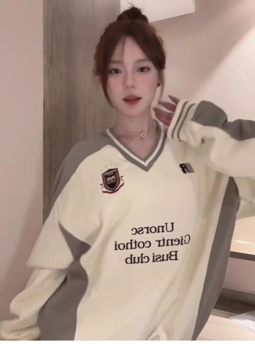 Korean chic American badge v-neck jersey style contrasting color splicing sweatshirt for women spring and autumn new sports loose long sleeves