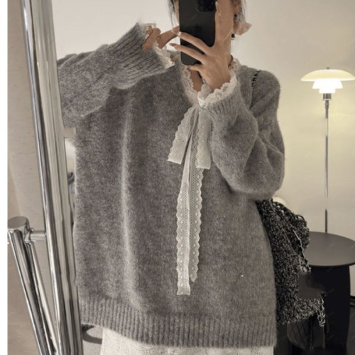 Gray V-neck long-sleeved soft waxy pullover sweater for women in autumn and winter, loose and lazy style, high-end thickened knitted top