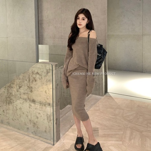 He Chenxi miu style lazy pure desire contains 30 wool one-shoulder sweater long and short skirt knitted suit for women