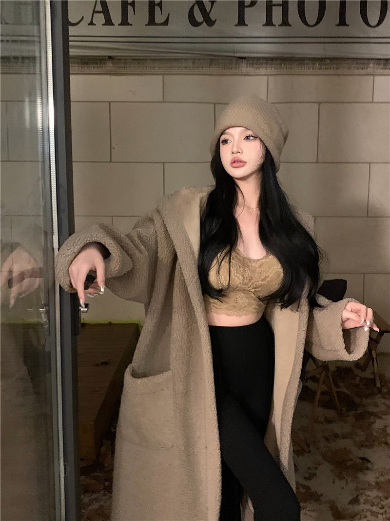 Real shot!  New autumn and winter soft waxy sweater women's coat loose lazy style sheepskin wool hooded coat