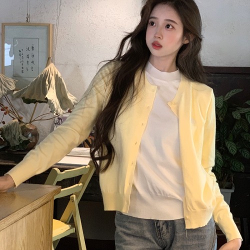 Real shot of core-spun yarn long-sleeved tops knitted sweaters, round neck trendy short slim-fitting bottoming shirts, women's autumn and winter warm sweaters