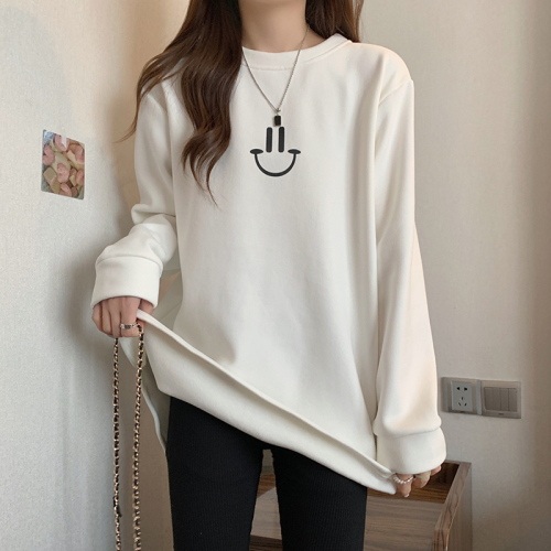 Actual shot of 400g Chinese cotton composite sweatshirt for women in autumn and winter plus velvet and thickened cartoon round neck top for women plus size