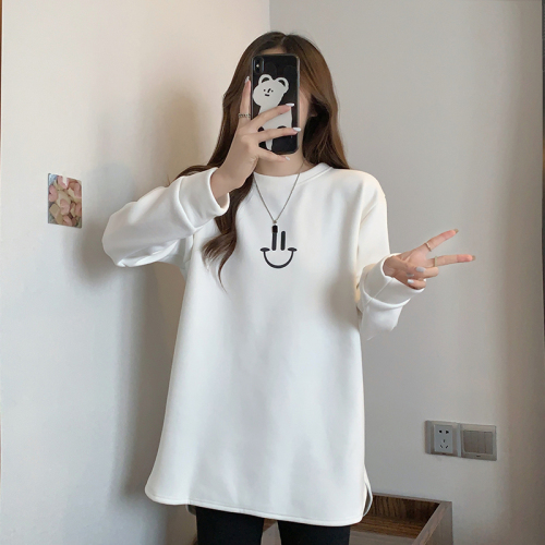 Actual shot of 400g Chinese cotton composite sweatshirt for women in autumn and winter plus velvet and thickened cartoon round neck top for women plus size