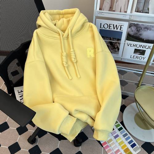 Real shot of Chinese cotton composite alpaca 420g sweatshirt for women winter plus velvet embroidered hooded top plus size women's 200 pounds