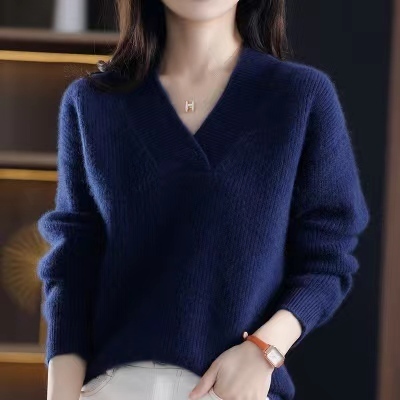 New autumn and winter cashmere sweaters for women, loose thickened V-neck sweaters, Korean style lazy style wool sweaters