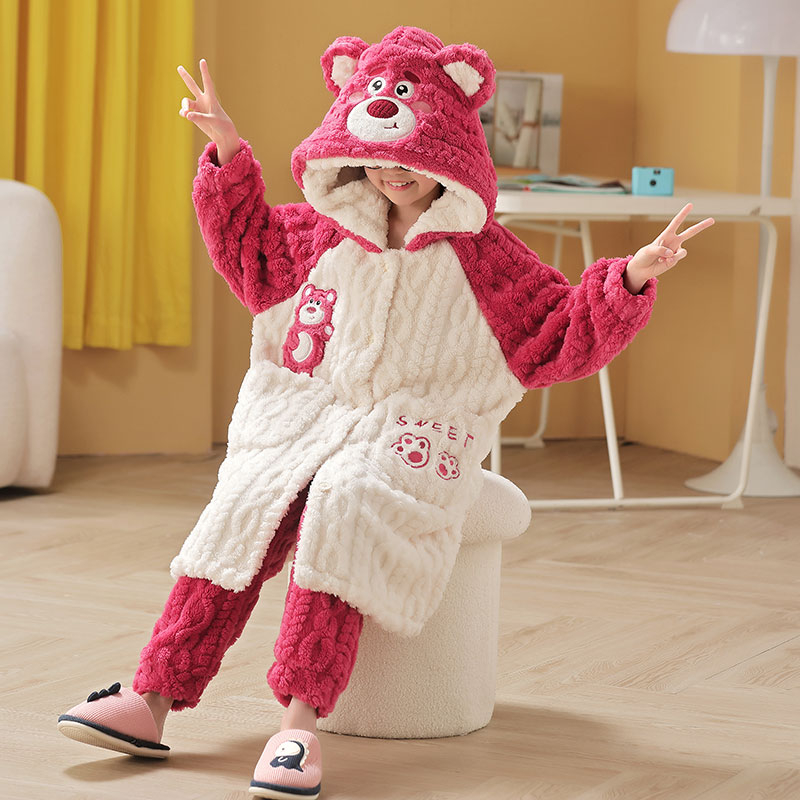 Real shot of children's pajamas, autumn and winter velvet thickened pajamas, flannel, medium and large girls' warm coral velvet suit