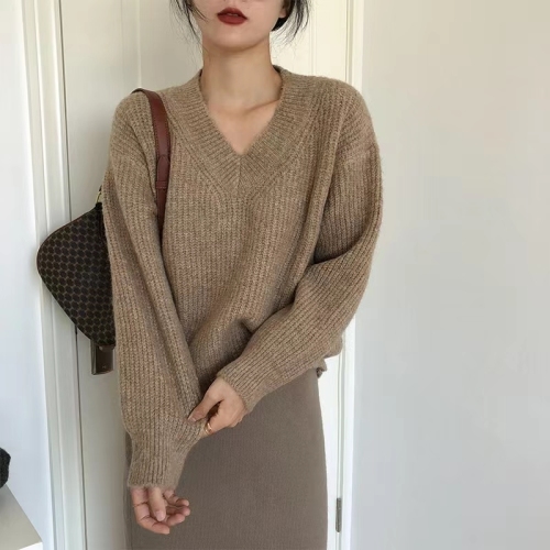 Japanese and Korean lazy style V-neck pullover sweater for women loose spring and autumn Korean style 2024 new retro mohair