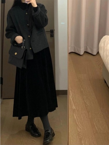 French style black double-sided cashmere woolen coat for women autumn and winter wool double-sided woolen short woolen coat