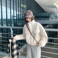 Real shot of small men's cotton-padded clothes, autumn and winter coats for women, new small cotton-padded jackets 24 Korean style short tops, light rhombus cotton coats