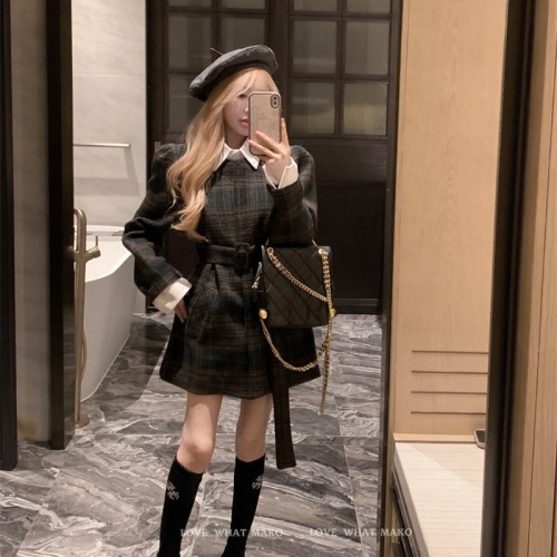 Real shot of Korean style fake two-piece plaid woolen jacket autumn and winter tops