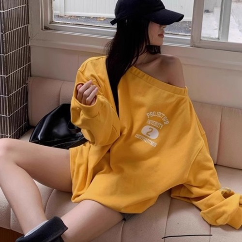 Double yarn cool cotton 260g yellow letter printed oblique off-shoulder long-sleeved T-shirt casual loose lazy style top