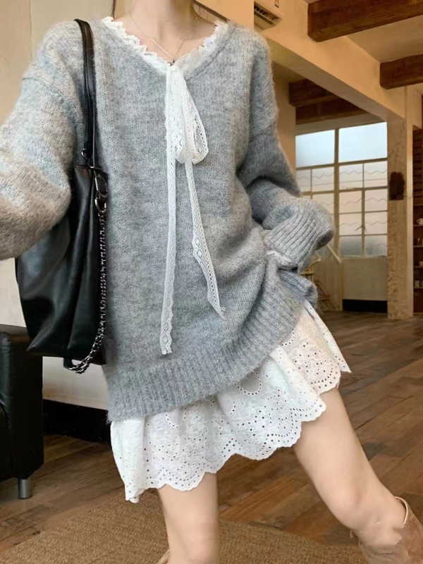 Sweet breasts, soft and glutinous, lazy style gray v-neck pullover sweater for women, autumn and winter lace knitted sweater top