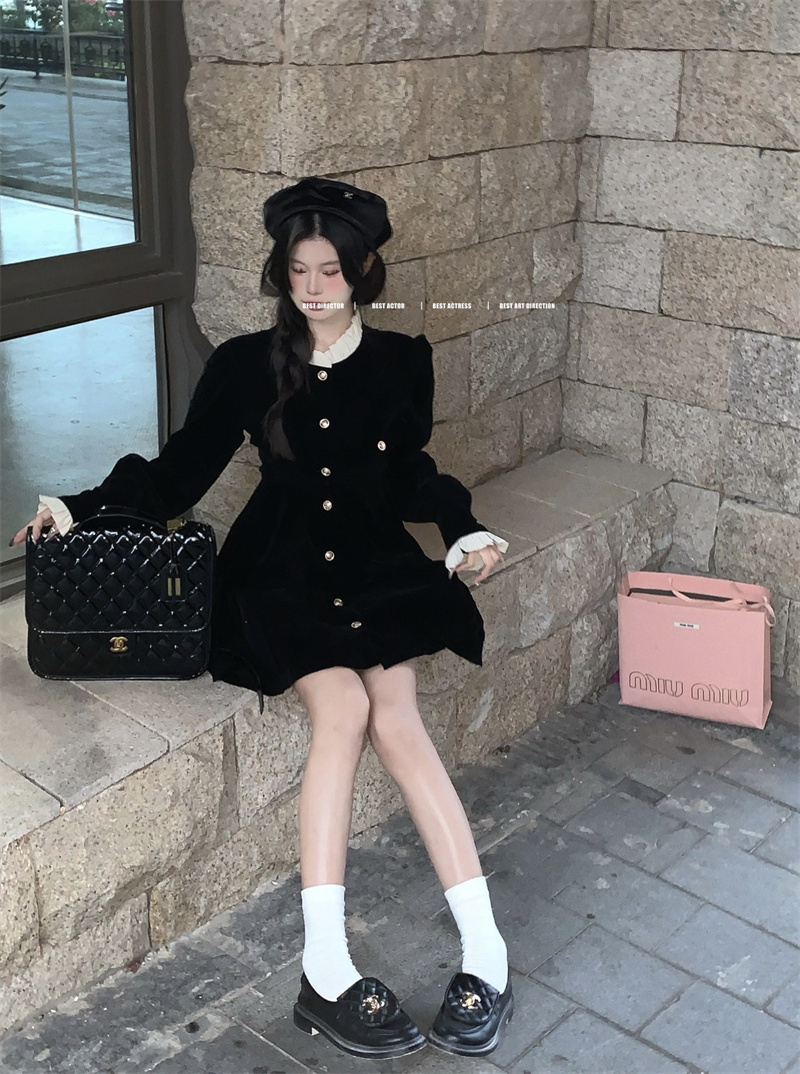實拍  秋季小香風復古溫柔設計顯瘦絲絨連衣裙女