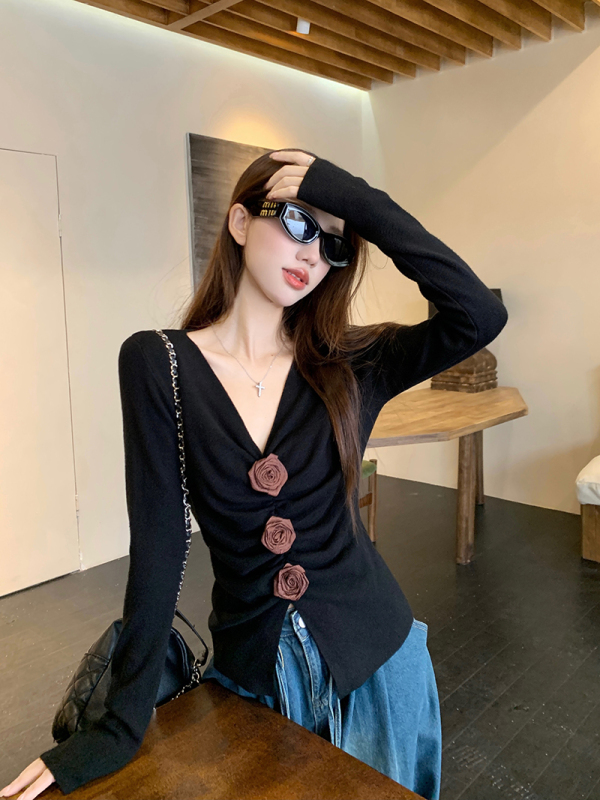 Autumn and winter new deadwood rose sweet age-reducing versatile long-sleeved top slimming sweater for women