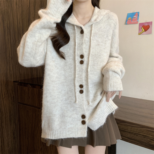 Actual shot of new autumn and Korean style loose slimming fashionable casual knitted sweater top for women